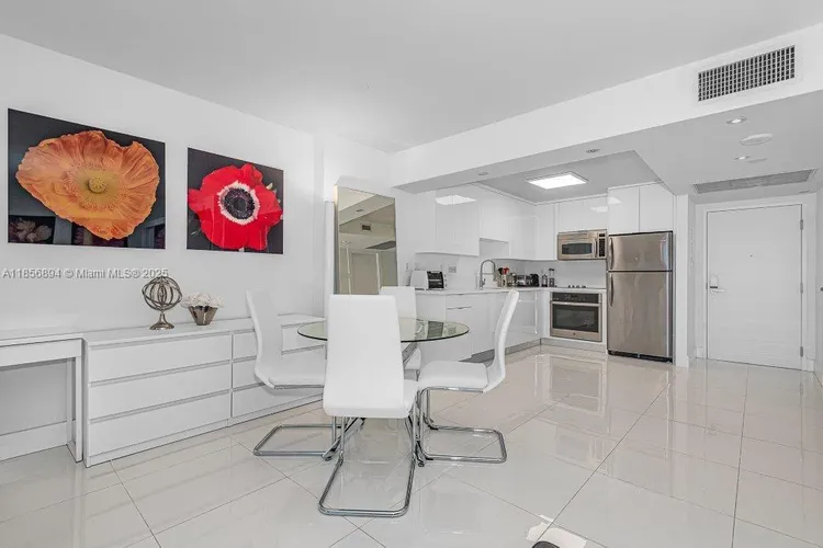 Roney Palace #841 image #13