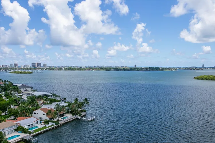 Cricket Club Miami #1803 image #12