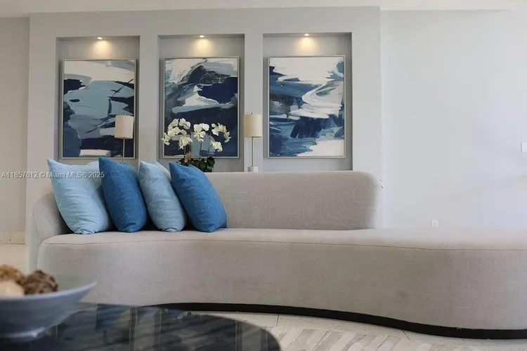 Coronado #1808 image #27