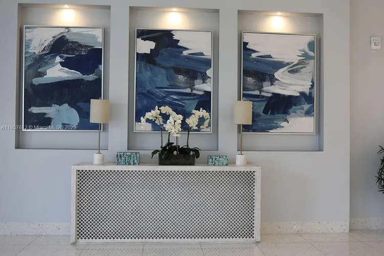 Coronado #1808 image #28