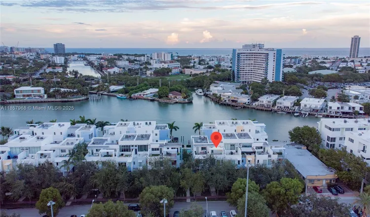 Avanti Miami Beach #163-5 image #21