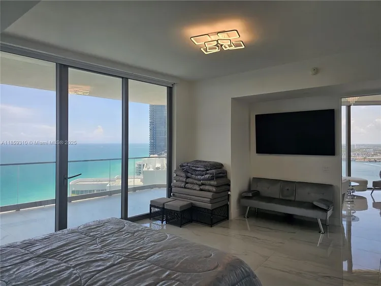 Residences by Armani Casa #3504 image #52