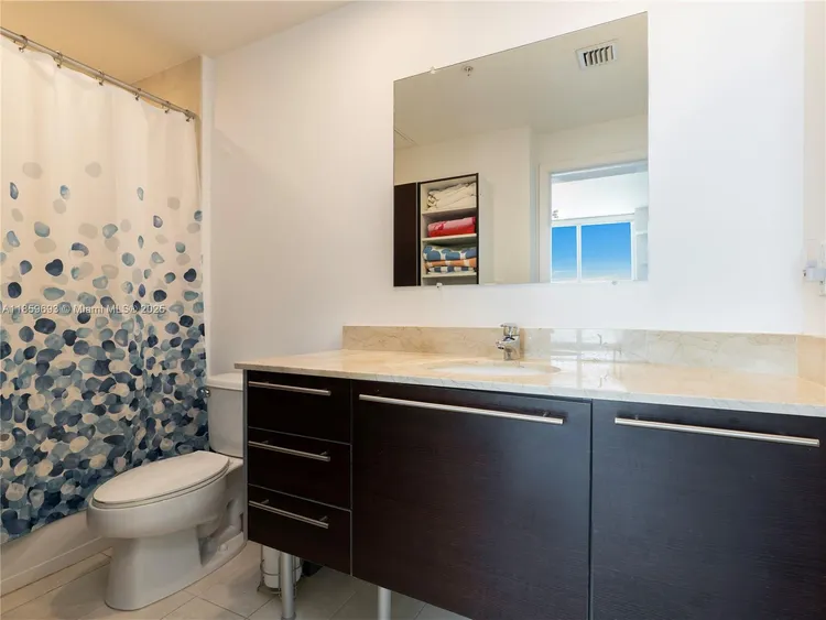 Quantum on the Bay #3712 image #12