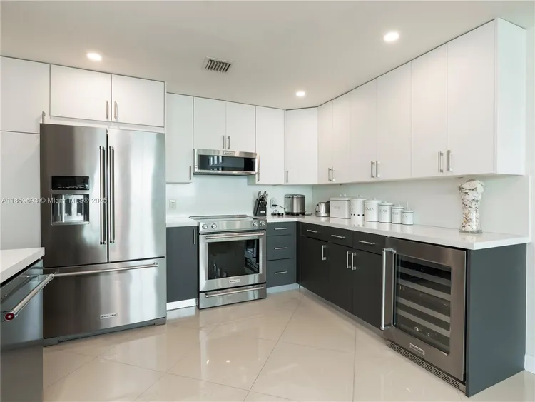 Quantum on the Bay #3712 image #6