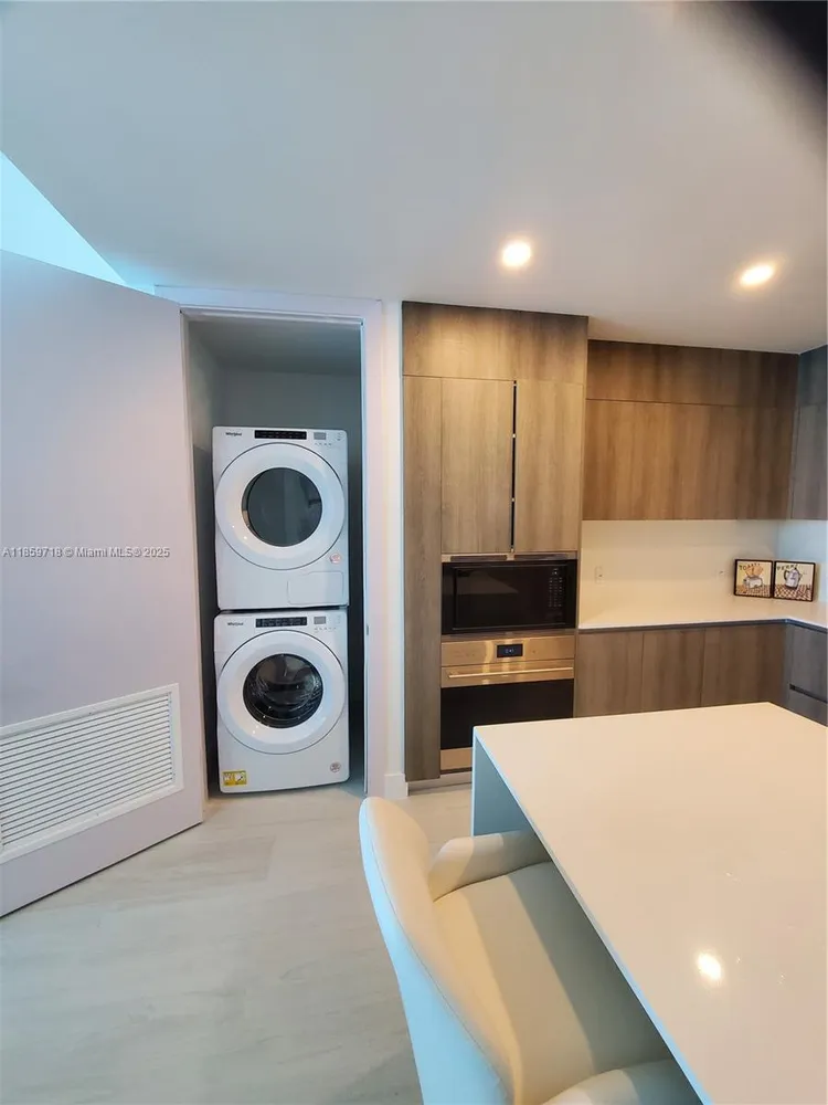 Aurora #1403 image #29