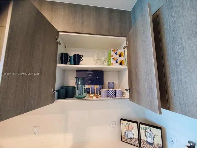 Aurora #1403 image #31