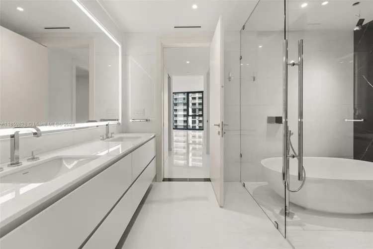 Aston Martin Residences #3602 image #10