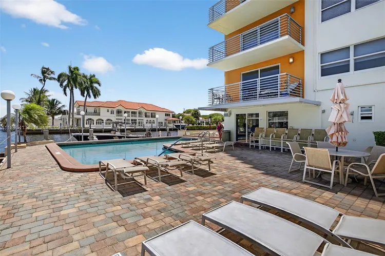 Lauderdale Tower #K8 image #44