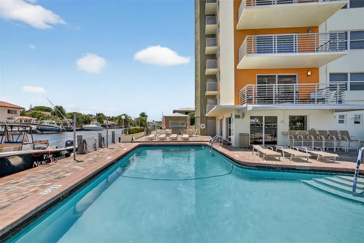 Lauderdale Tower #K8 image #45