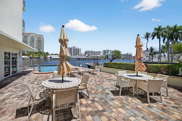 Lauderdale Tower #K8 image #47