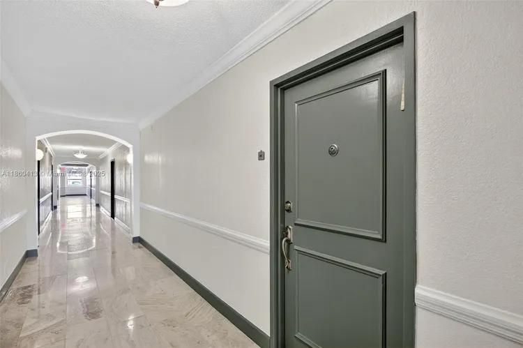 Lauderdale Tower #K8 image #59