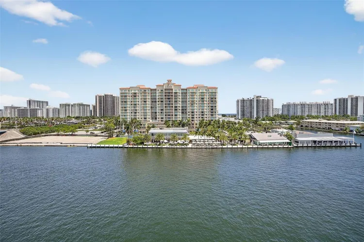 Lauderdale Tower #K8 image #64