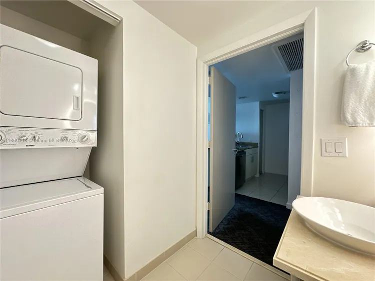 Mutiny Park #1814 image #11