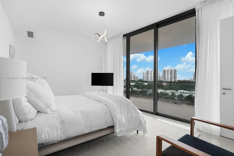 Residences by Armani Casa #505 image #7