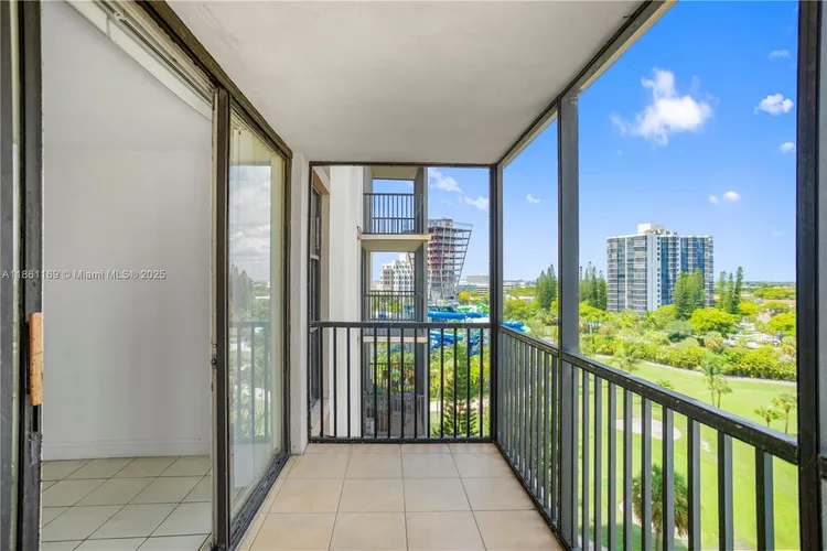 Coronado #901 image #15