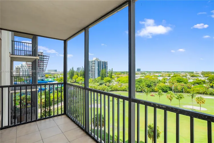 Coronado #901 image #16