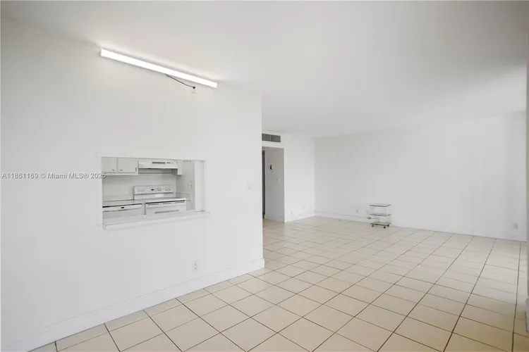 Coronado #901 image #22