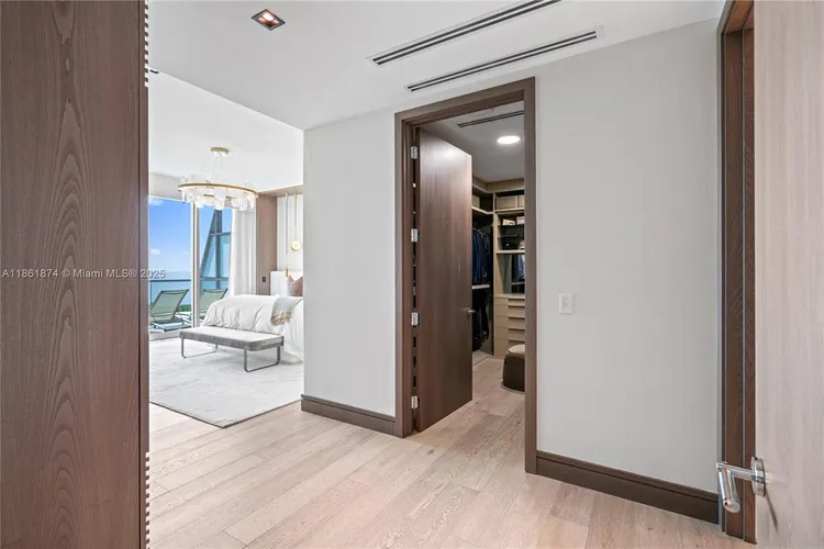 Fendi Chateau Residences #303 image #25