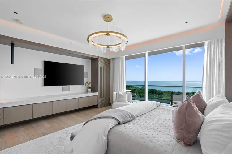 Fendi Chateau Residences #303 image #27