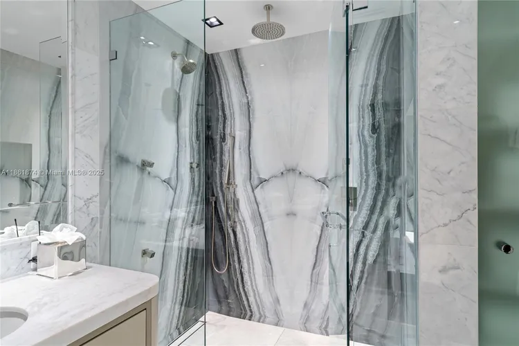 Fendi Chateau Residences #303 image #34