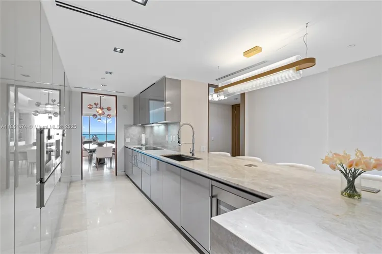 Fendi Chateau Residences #303 image #38