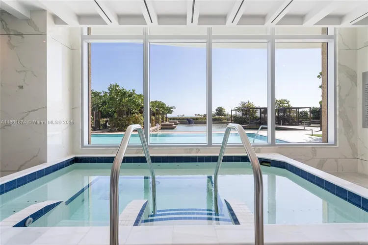 Fendi Chateau Residences #303 image #73