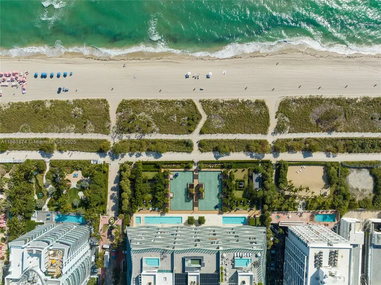 Fendi Chateau Residences #303 image #81