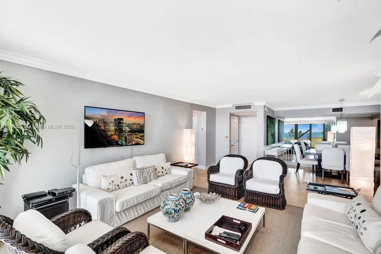 Towers of Key Biscayne #A203 image #11