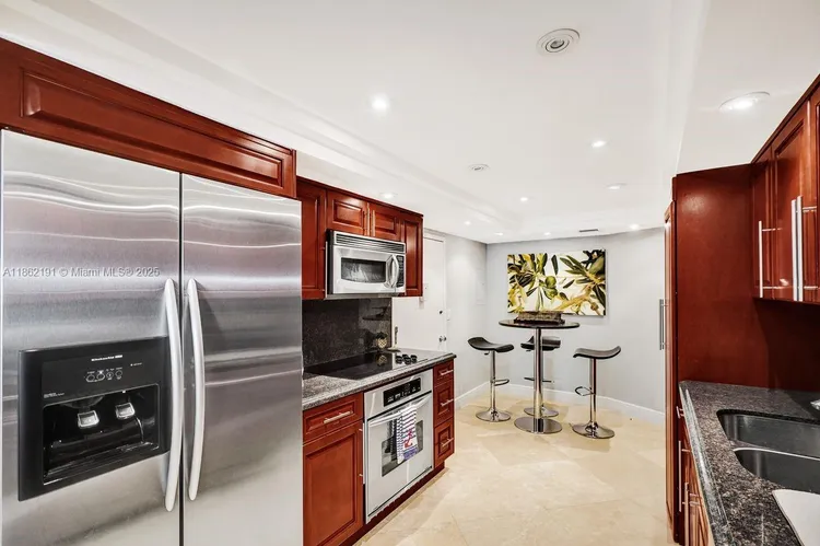 Towers of Key Biscayne #A203 image #17