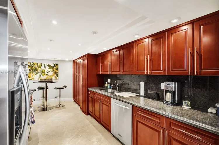 Towers of Key Biscayne #A203 image #18