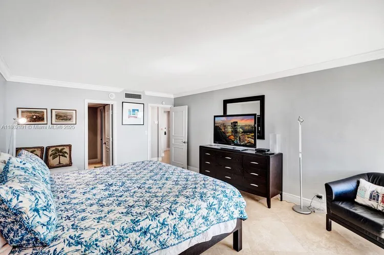 Towers of Key Biscayne #A203 image #24