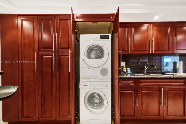 Towers of Key Biscayne #A203 image #37