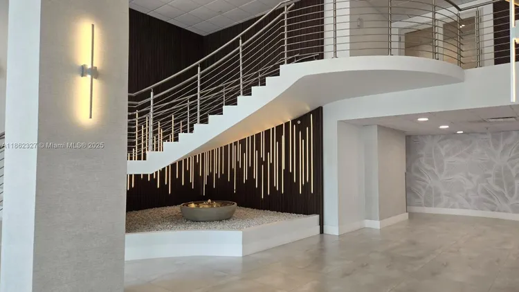 The Residences On Hollywood Beach #108 image #13