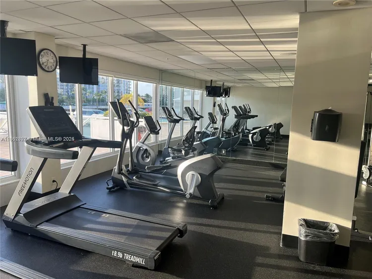 The Residences On Hollywood Beach #108 image #20