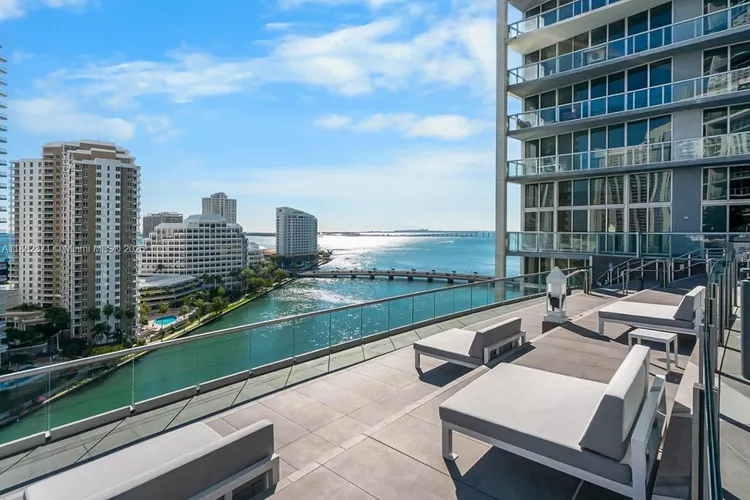 Icon Brickell II #5609 image #26