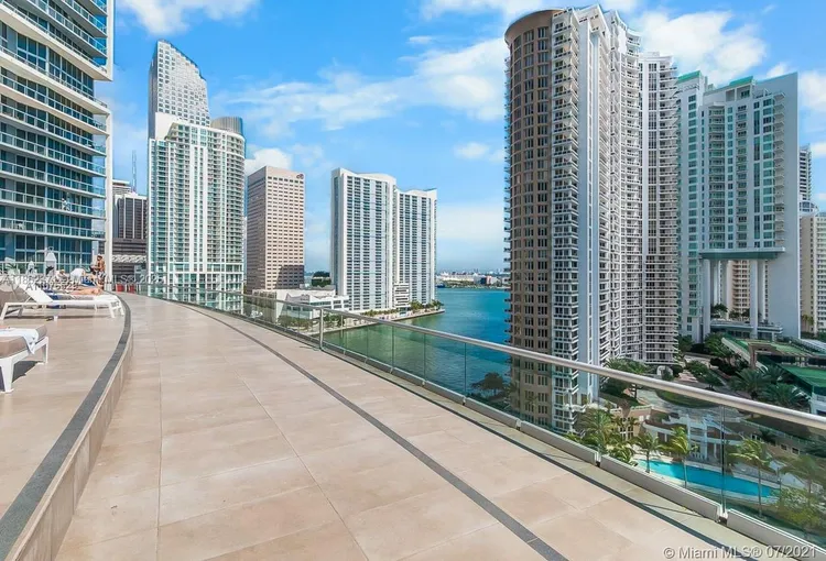 Icon Brickell II #5609 image #28