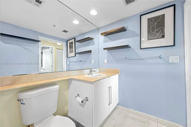 One Miami #1918 image #22