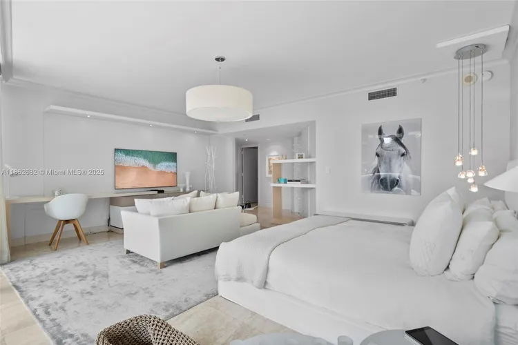 Porto Vita North Tower #604 image #11