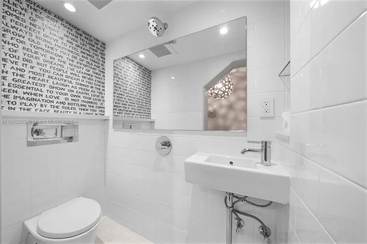 Porto Vita North Tower #604 image #20