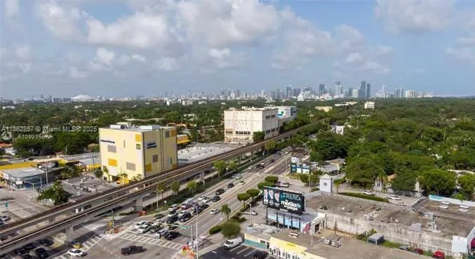 Villaggio in the Grove #403 image #20