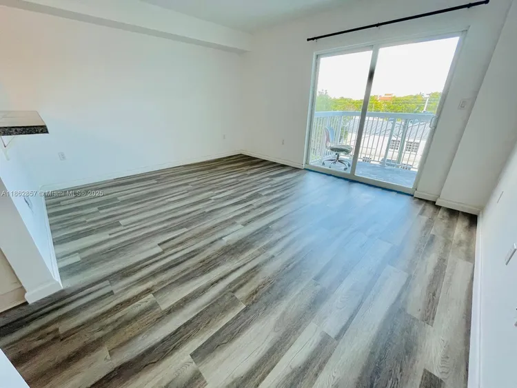 Villaggio in the Grove #403 image #8