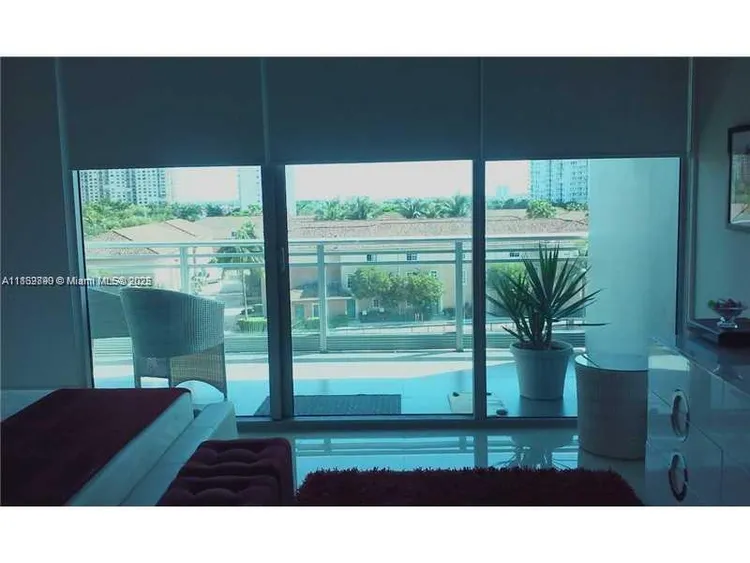 Artech #304 image #10