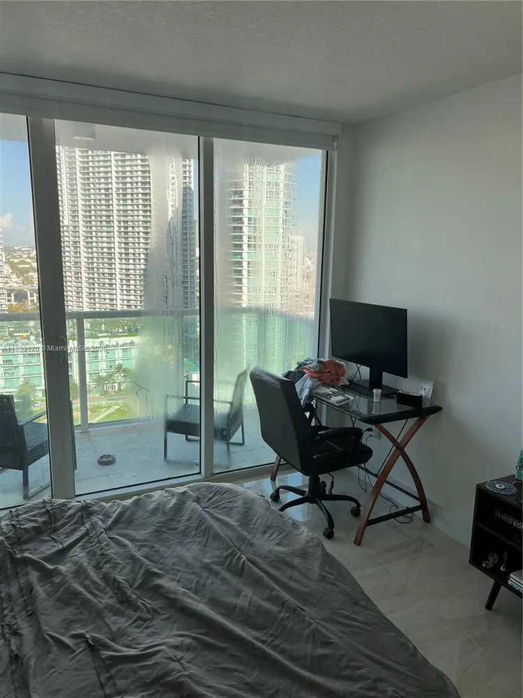 Brickell on the River North #2801 image #17