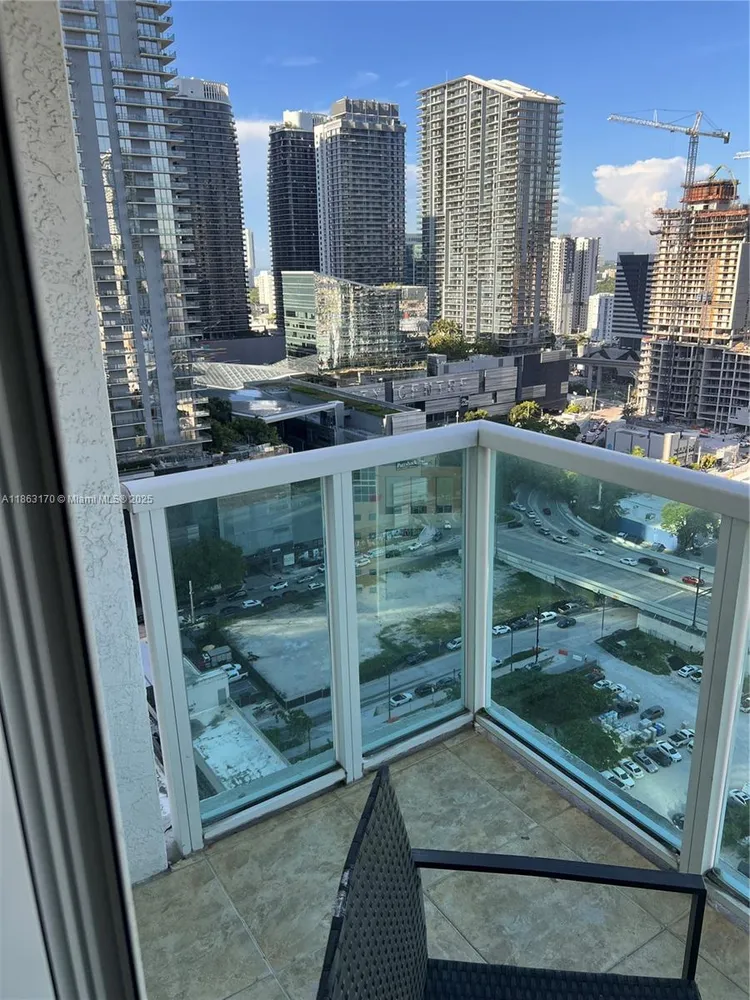 Brickell on the River North #2801 image #20