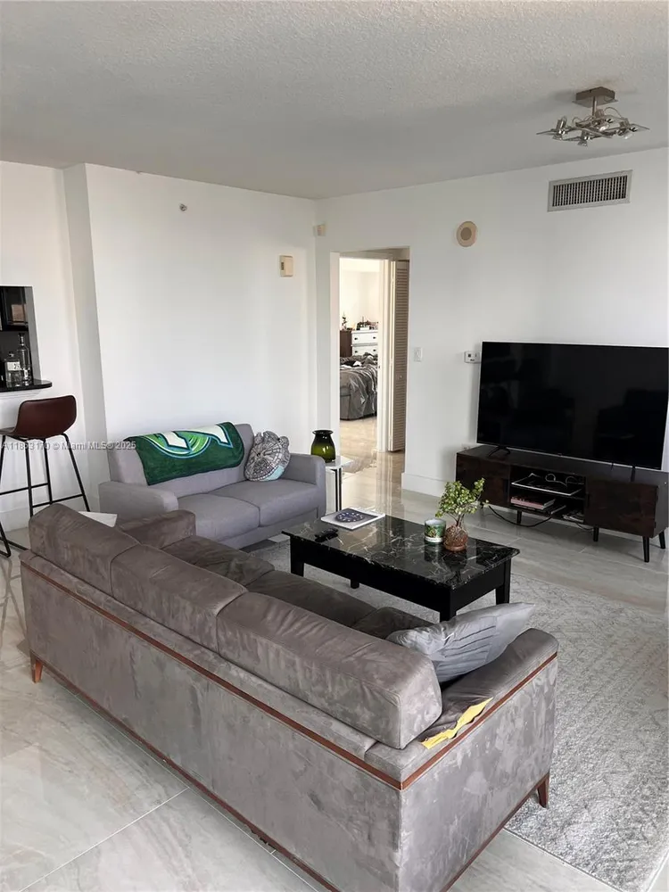 Brickell on the River North #2801 image #8