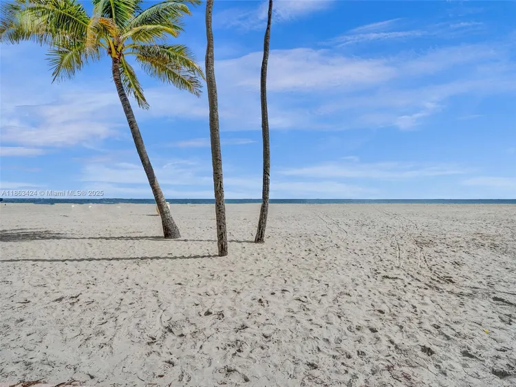 Crystal Tower #810 image #46