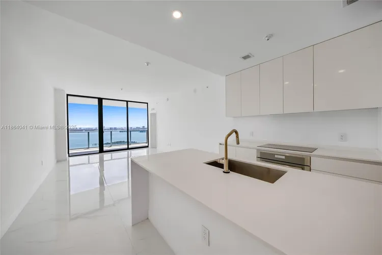 Aria Reserve South Tower #3204 image #12