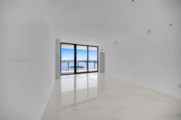 Aria Reserve South Tower #3204 image #14