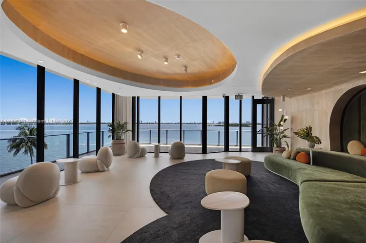 Aria Reserve South Tower #3204 image #20