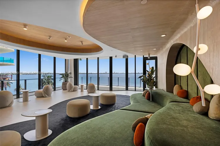 Aria Reserve South Tower #3204 image #21